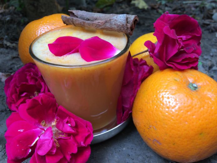 Fresh Healthy orange cinamon juice